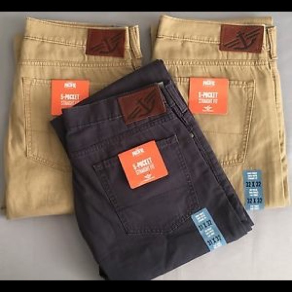 Men Dockers Straight Fit Jeans - Picture 2 of 4